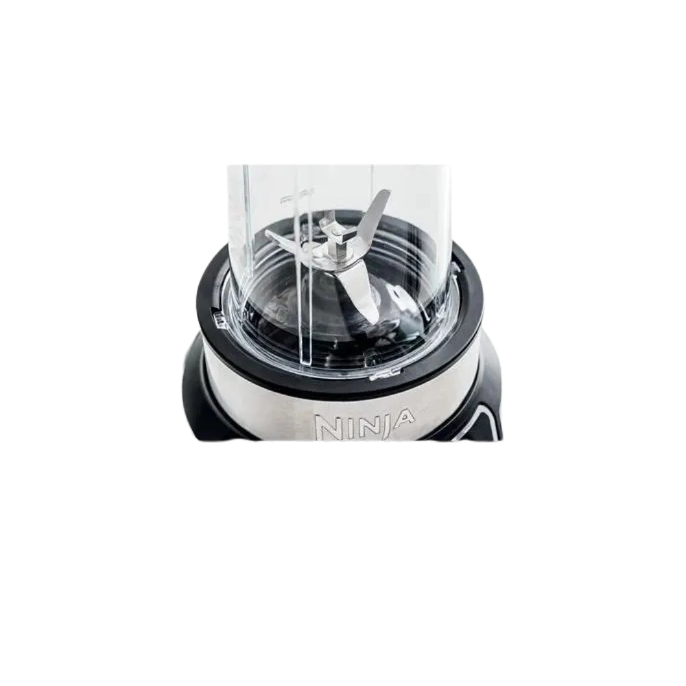 Licuadora Personal Ninja BN301 Nutri-Blender Plus 900W 2 Vasos de 20 Onzas Color Plateado
