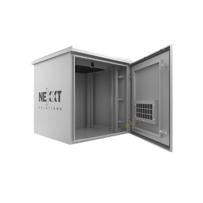 Nexxt Solutions Infrastructure - Outdoor Pole Mount Cabinet - SPCC steel - Light gray powder coat - Incluye acc de montaje y barra